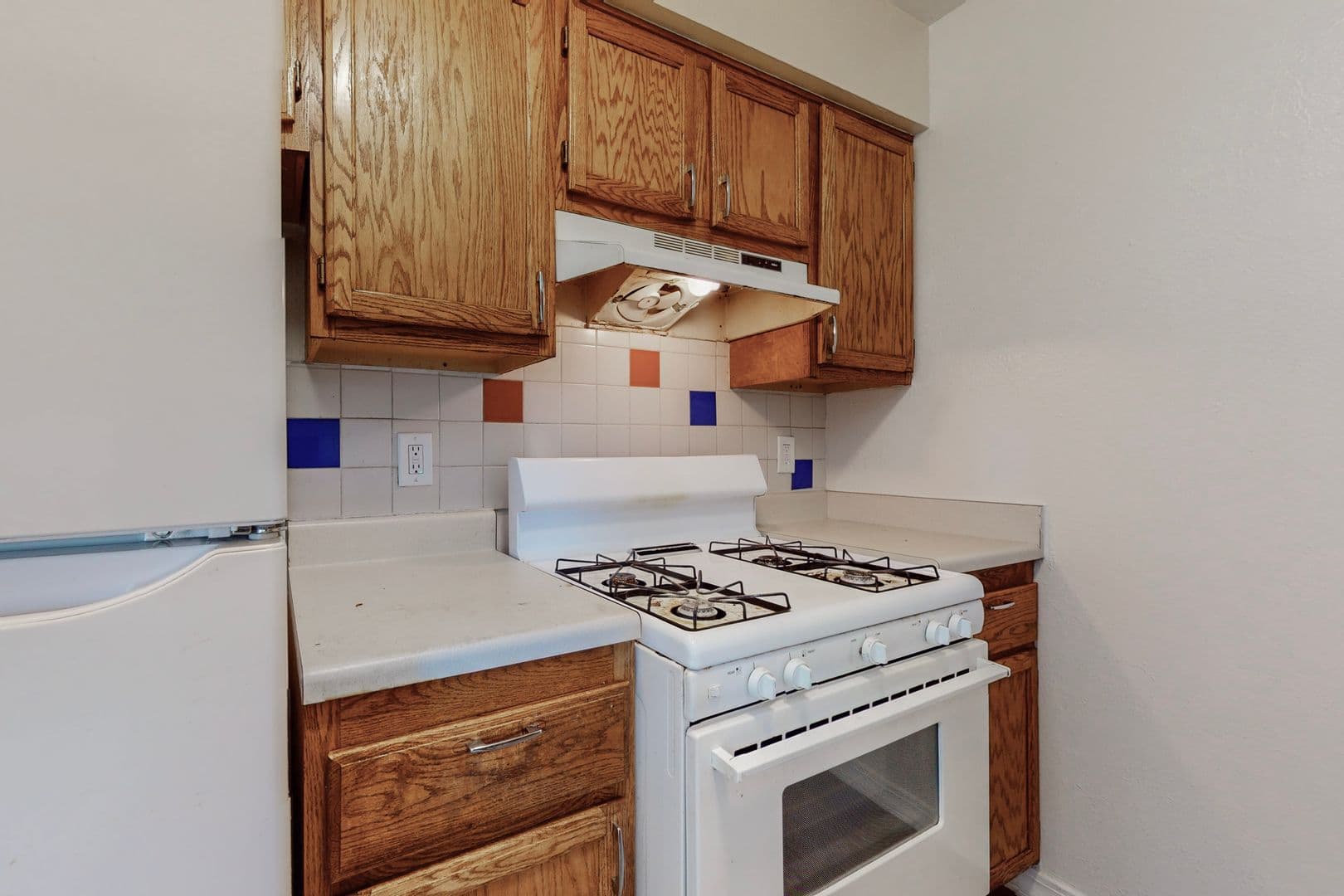 Albuquerque Apartment: 8000 Grand Avenue NE