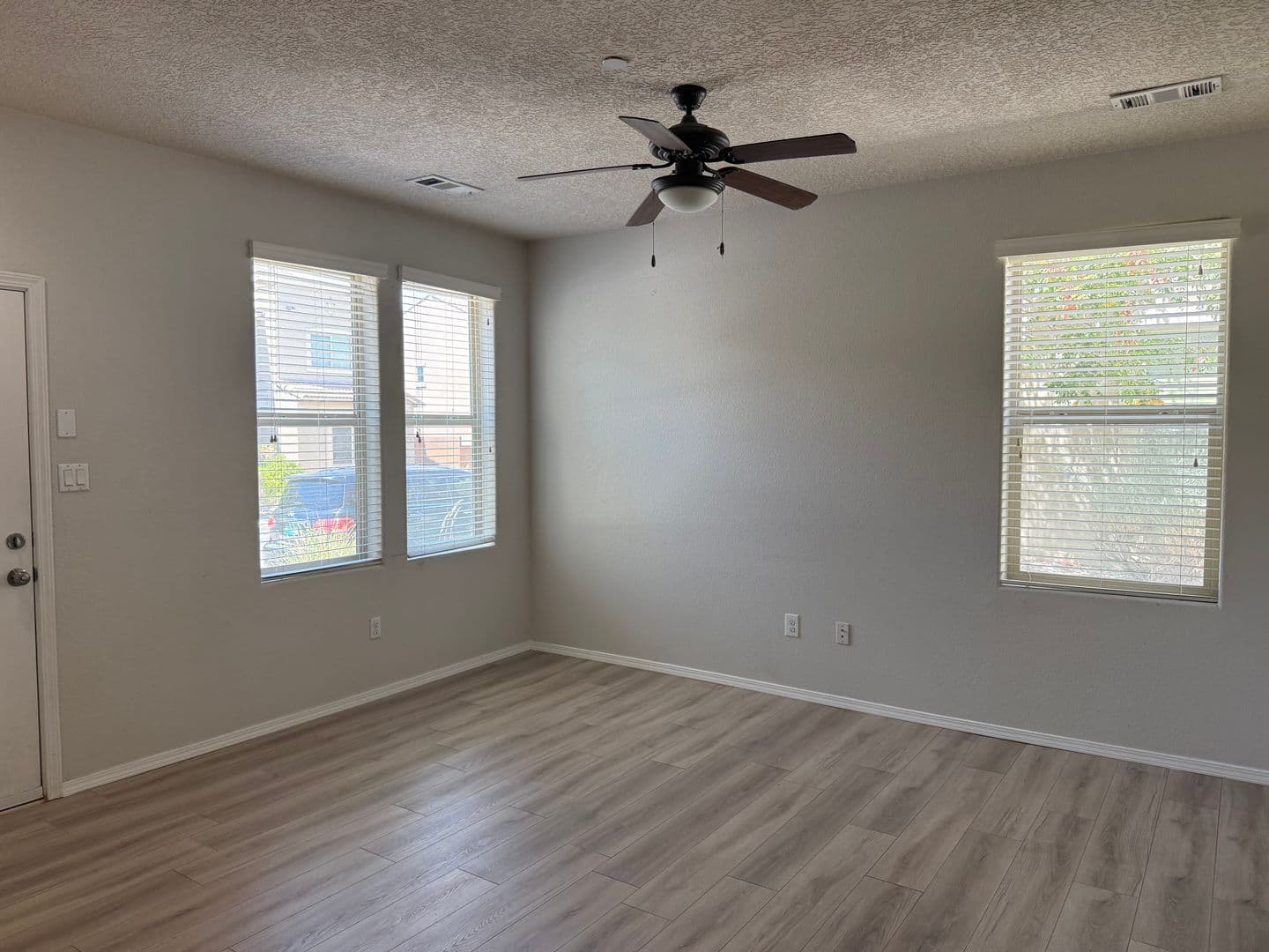 Albuquerque Townhome: 11032 Fort Point Lane NE Unit B