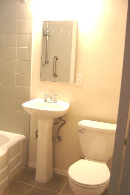 ALBUQUERQUE Apartment: 1400-1416 VASSAR DRIVE NE