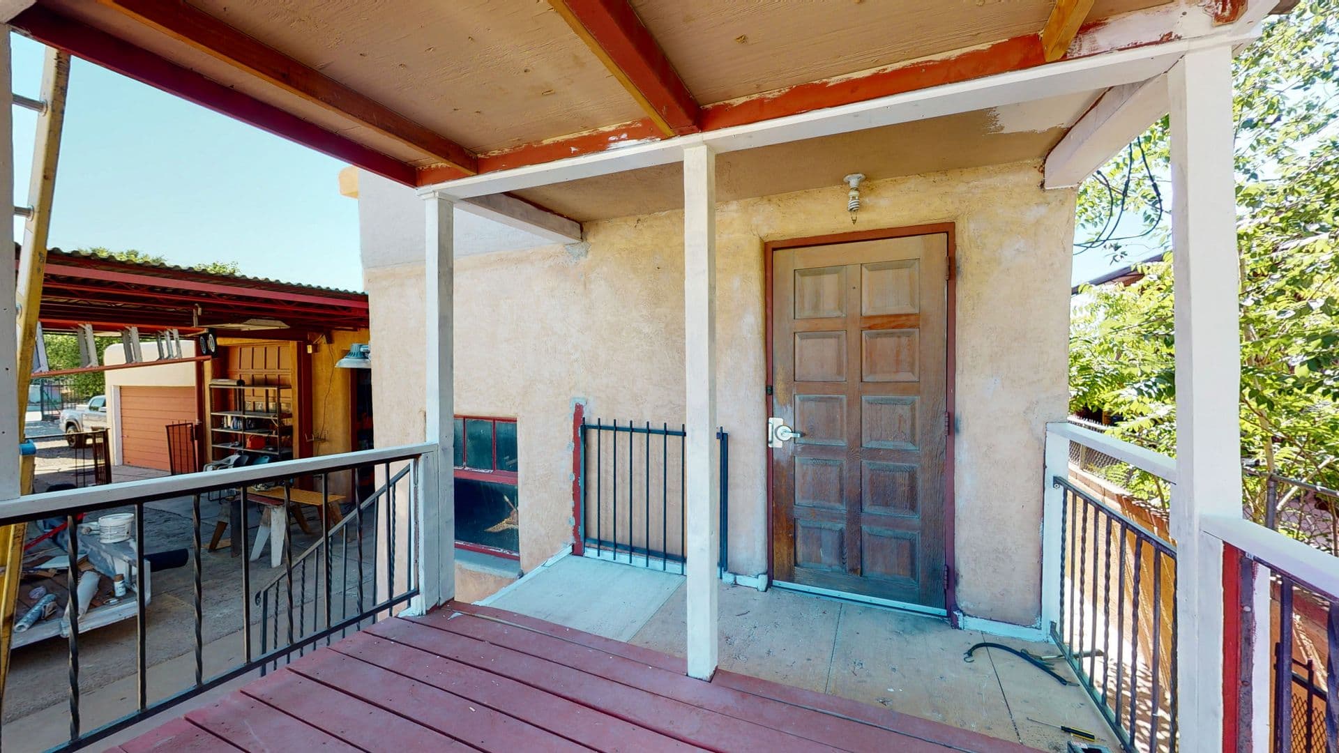 Albuquerque Apartment: 404 Prospect Ave NE