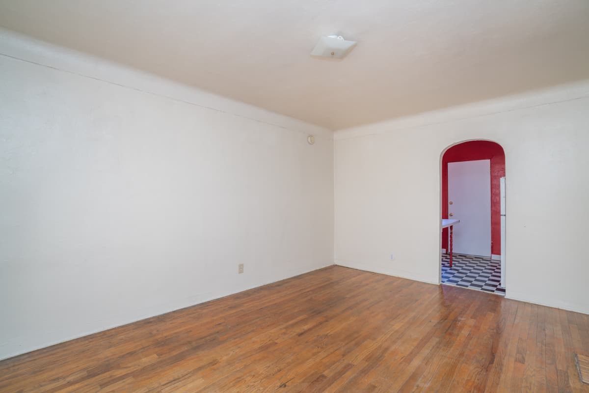 Albuquerque Apartment: 1217-1223  Dr Martin Luther King Jr Ave NE