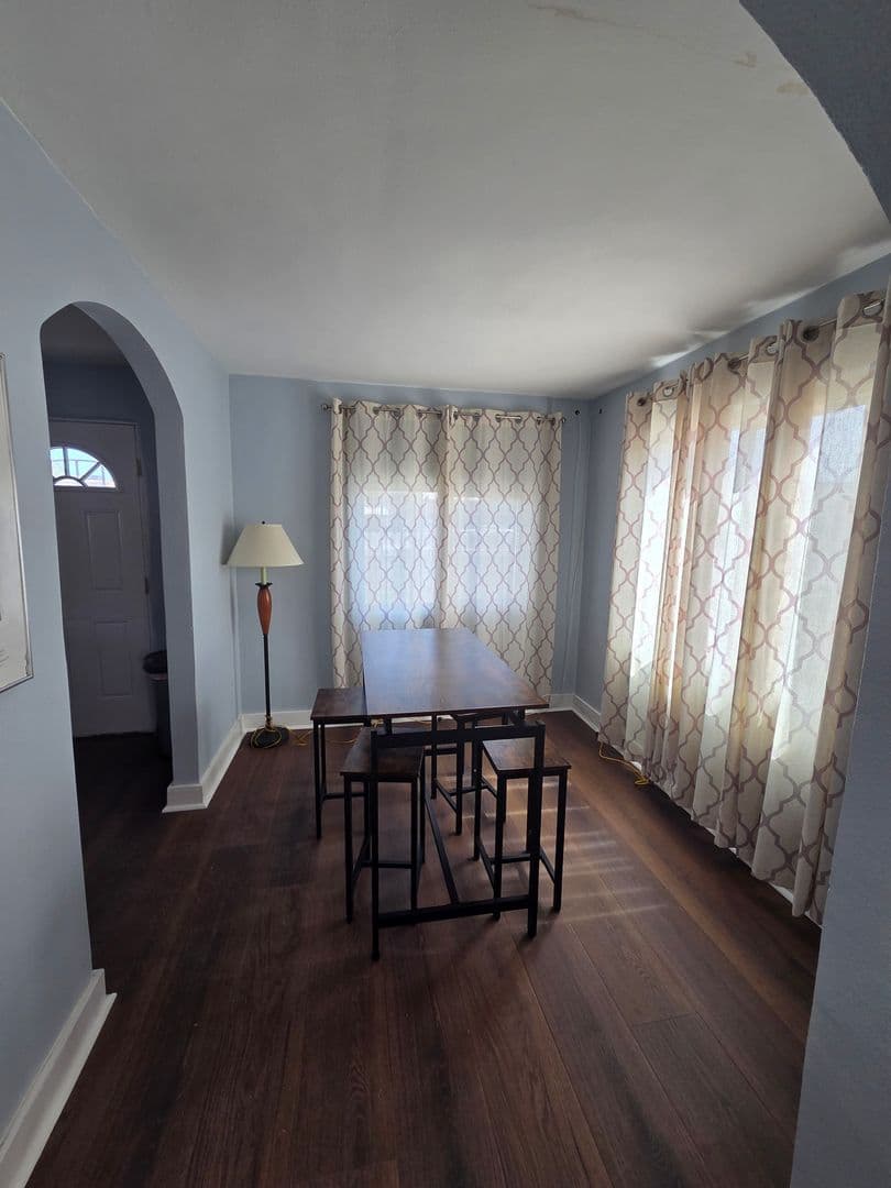 Albuquerque Apartment: 1521 Gold Ave SE