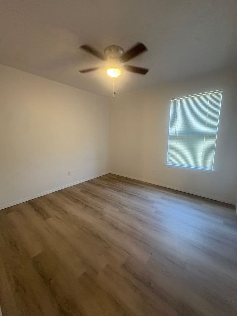 Albuquerque Apartment: 816 Coal Avenue SW
