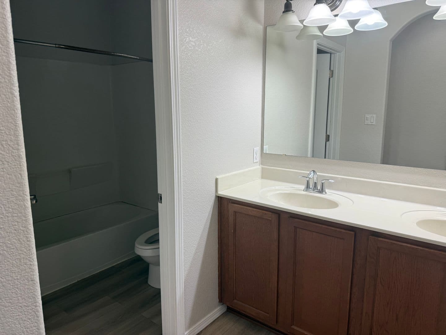 Albuquerque Townhome: 11032 Fort Point Lane NE Unit B