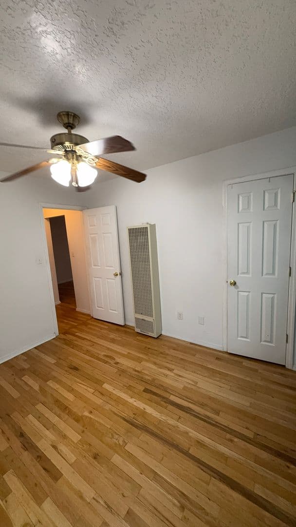 Albuquerque Apartment: 1521 Gold Ave SE