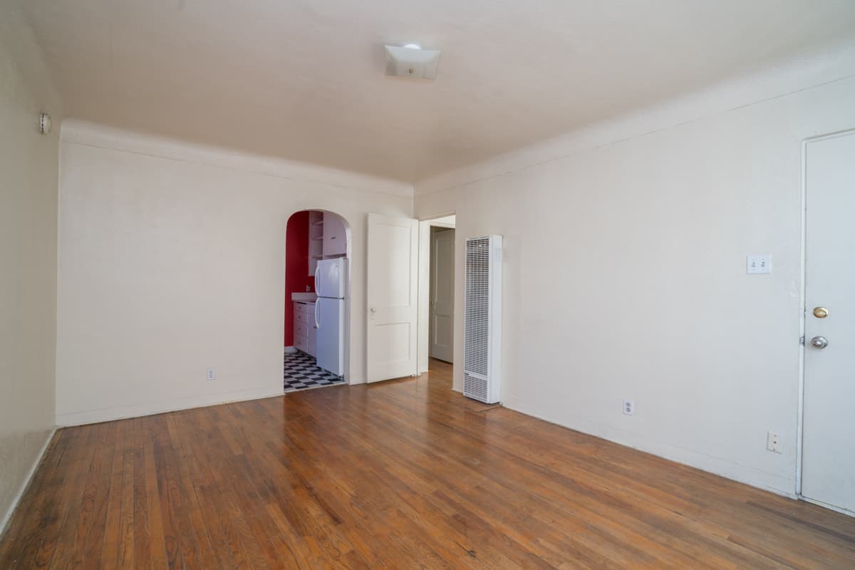 Albuquerque Apartment: 1217-1223  Dr Martin Luther King Jr Ave NE