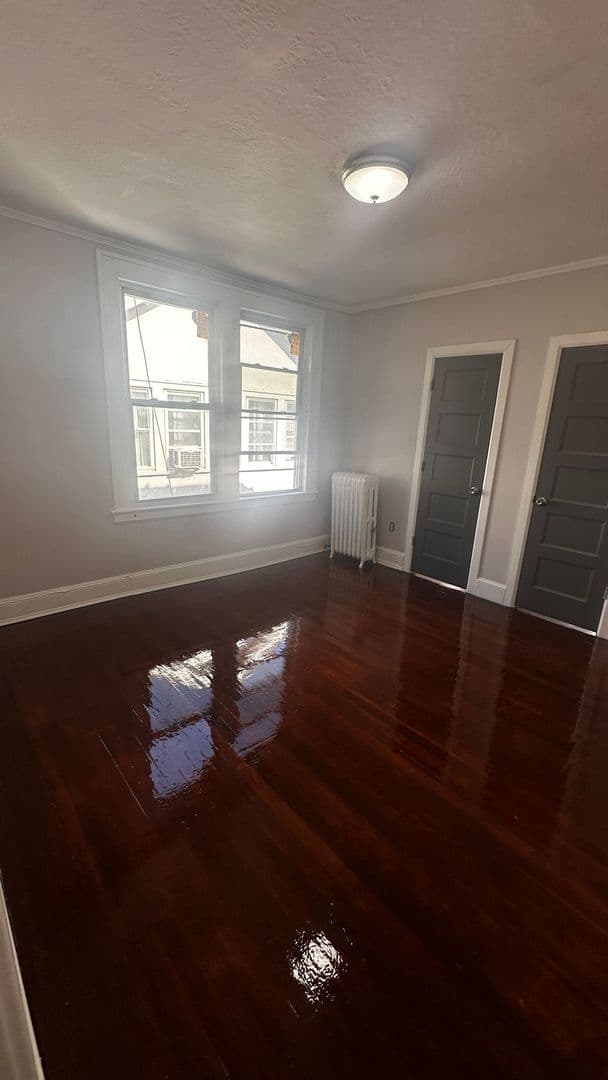 West Hartford Apartment: 22 Park Road