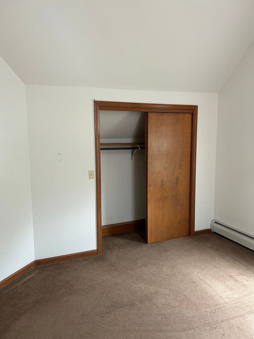 Middletown Apartment: 41 Bretton Road