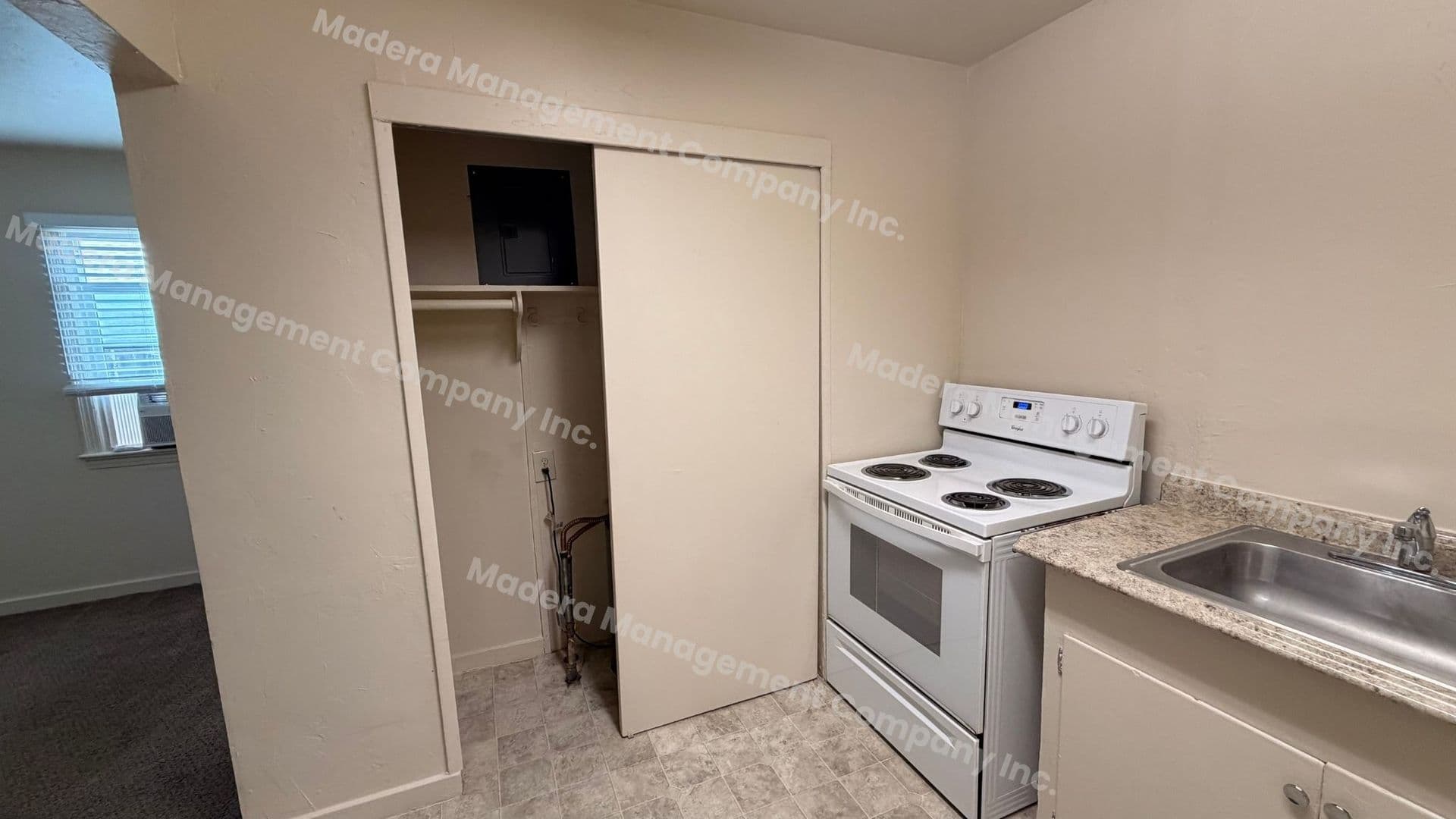 Madera Apartment: 210 N. C Street