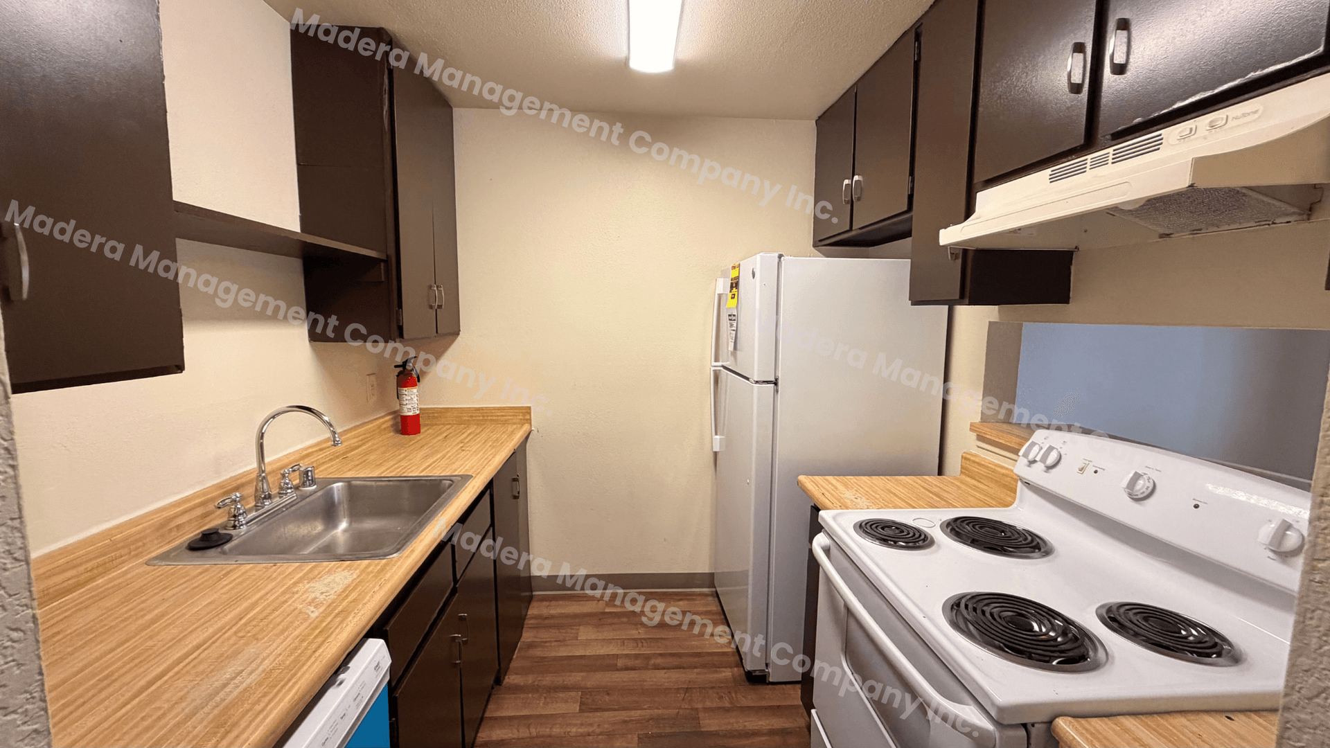 Madera Apartment: 300 S. B Street