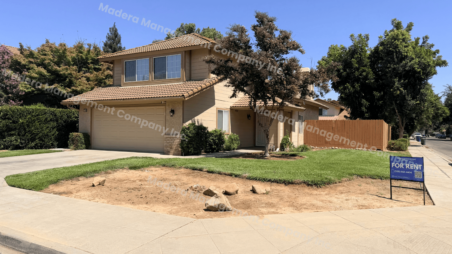 Fresno House: 7728 North 8th Street