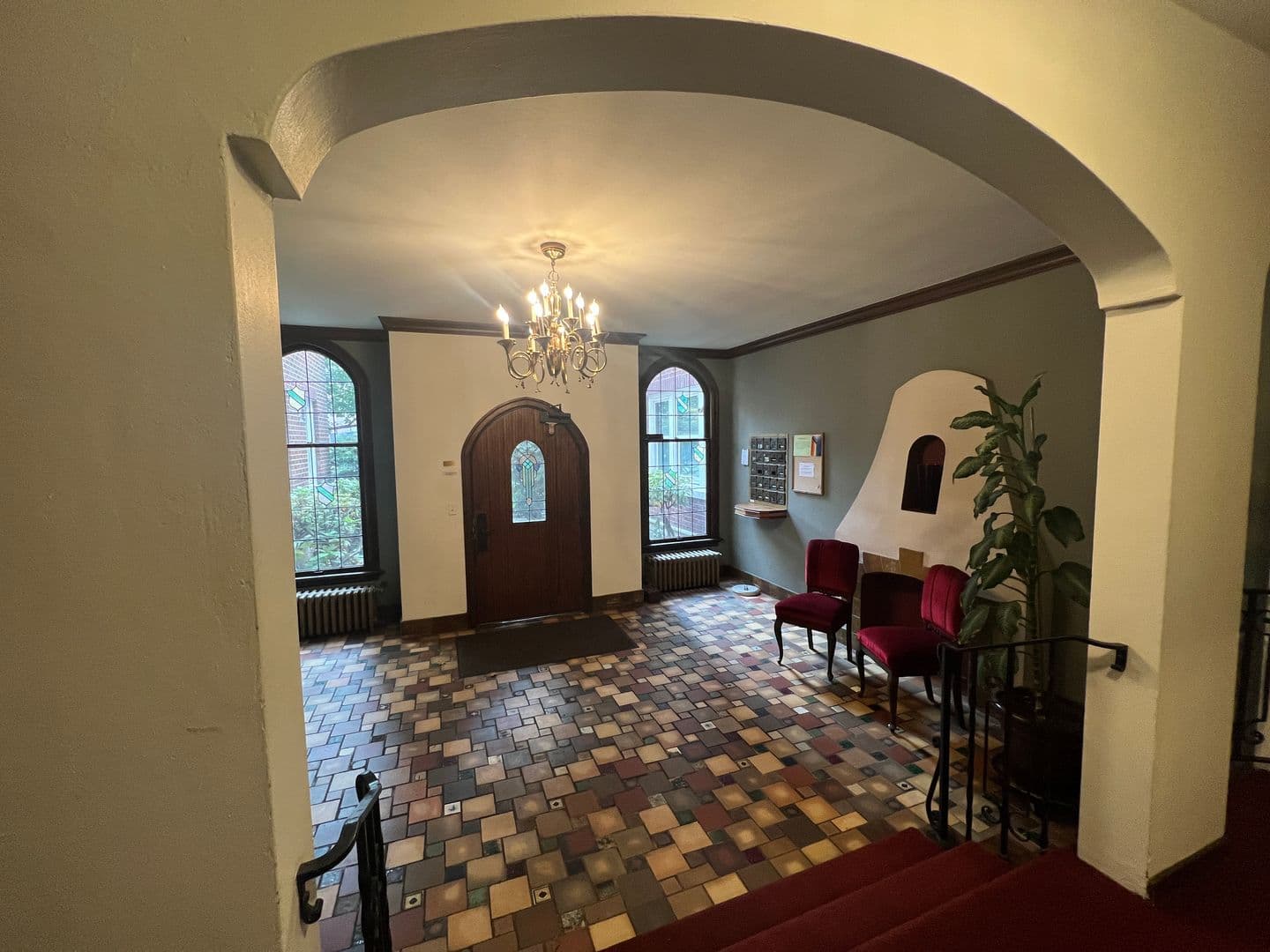 Seattle House: 411 Boylston Ave E