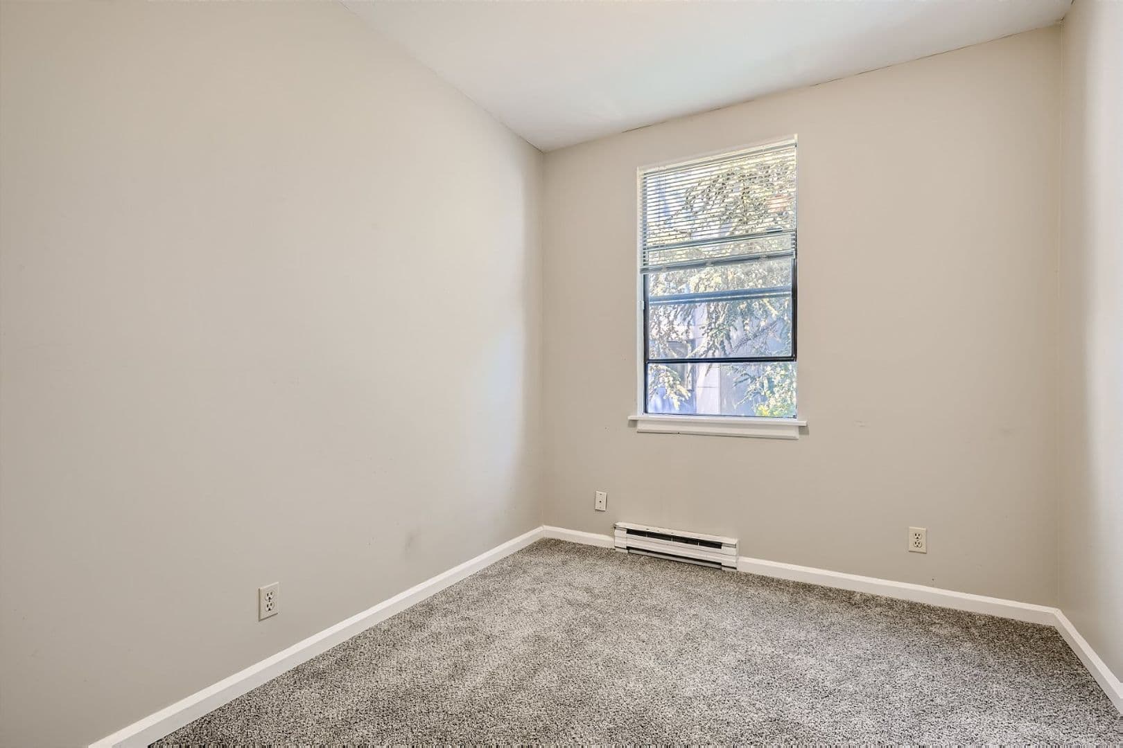 Seattle Apartment: 2312 E Denny Way