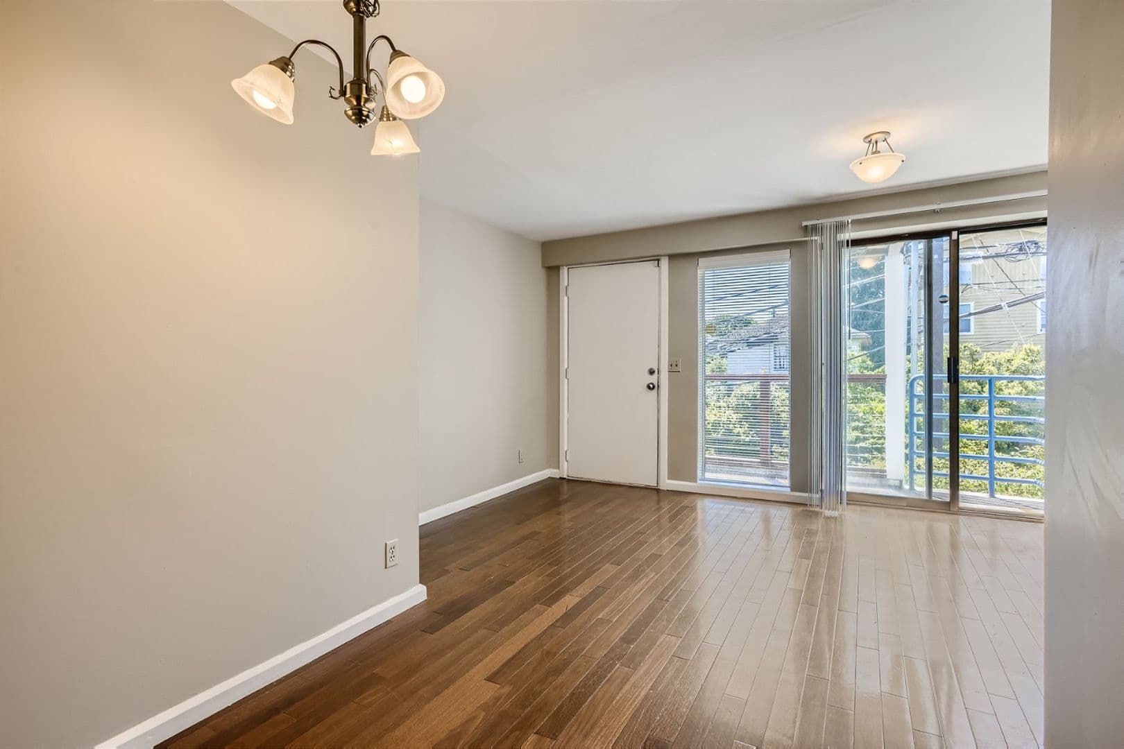 Seattle Apartment: 2312 E Denny Way