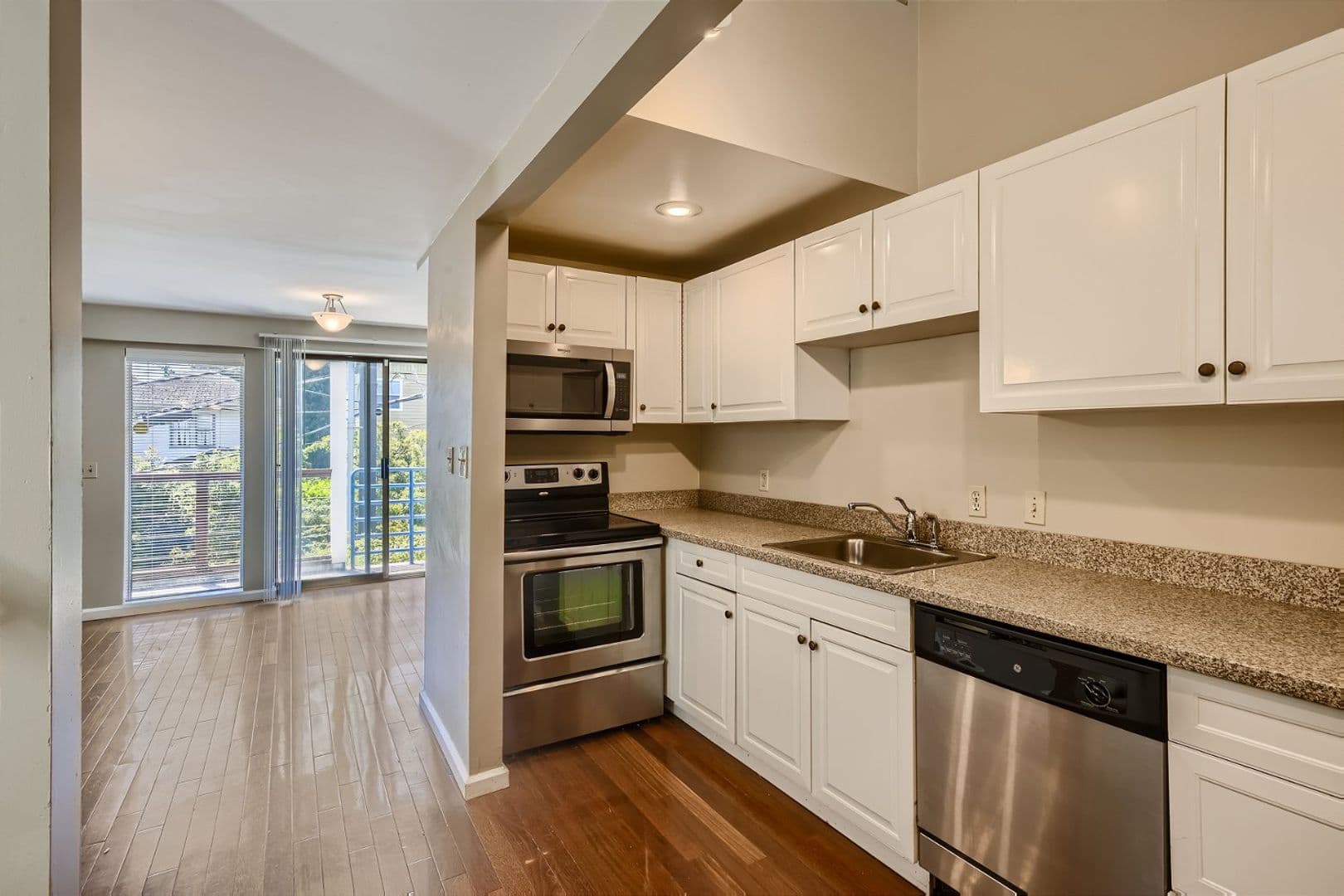Seattle Apartment: 2312 E Denny Way