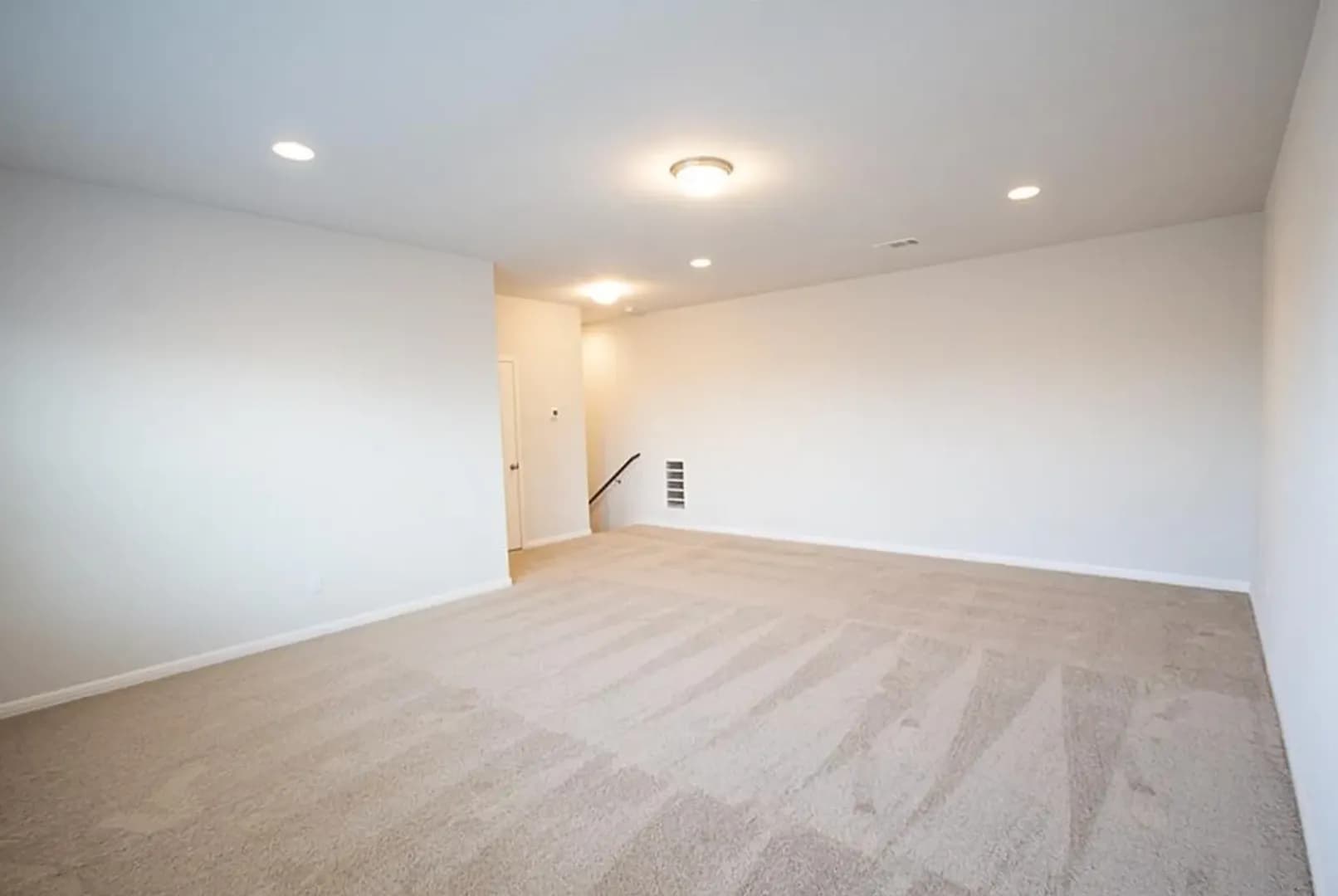 Georgetown House: 129 Winding Hollow Ln