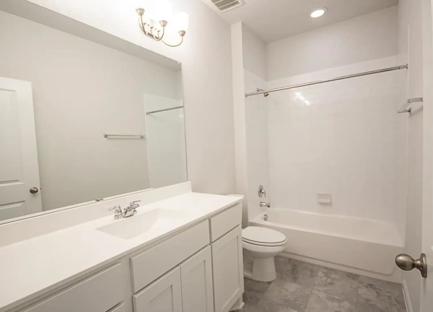 Georgetown House: 129 Winding Hollow Ln