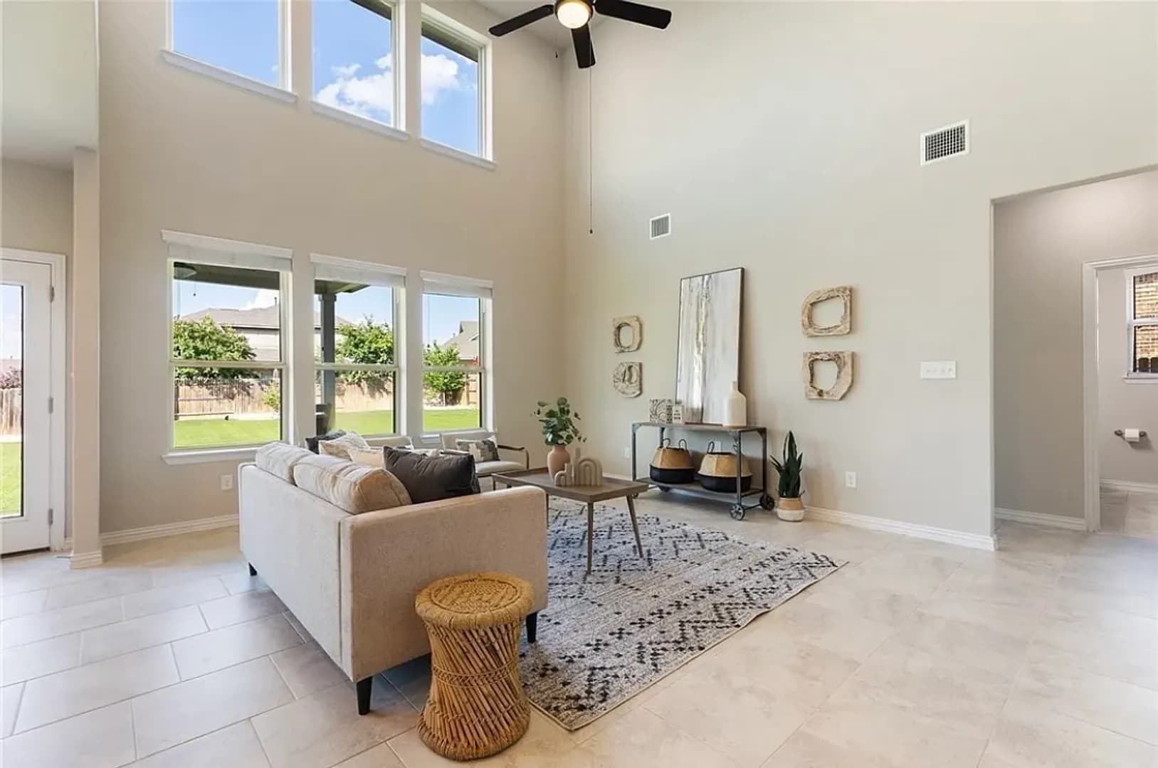 Round  Rock House: 2961 Consuelo Way,
