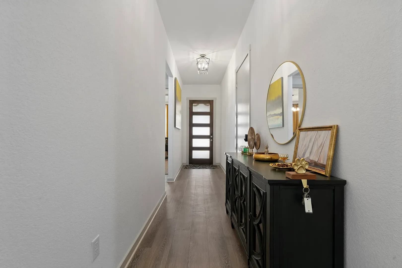 Georgetown House: 1853 Flying Horseshoe Bnd,