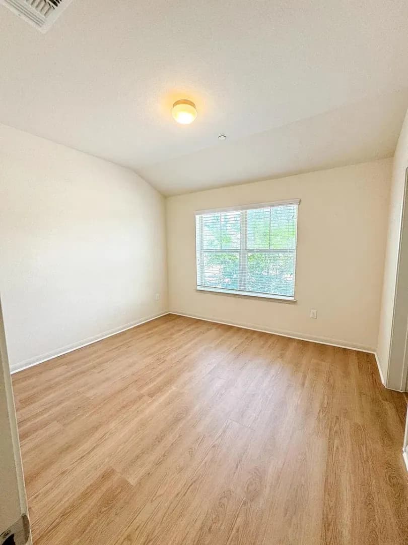 Round Rock House: 1620 Bryant Dr, Unit 3206