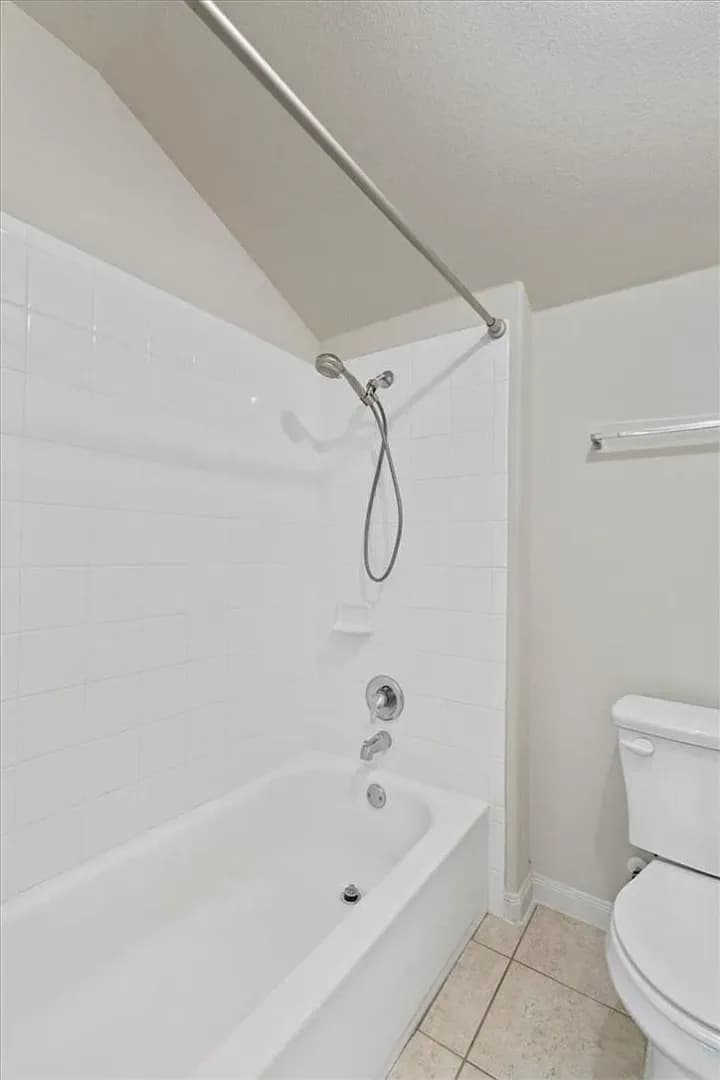 Round Rock House: 1620 Bryant Dr, Unit 3206