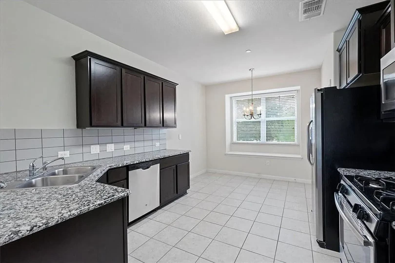 Round Rock House: 1620 Bryant Dr, Unit 3206