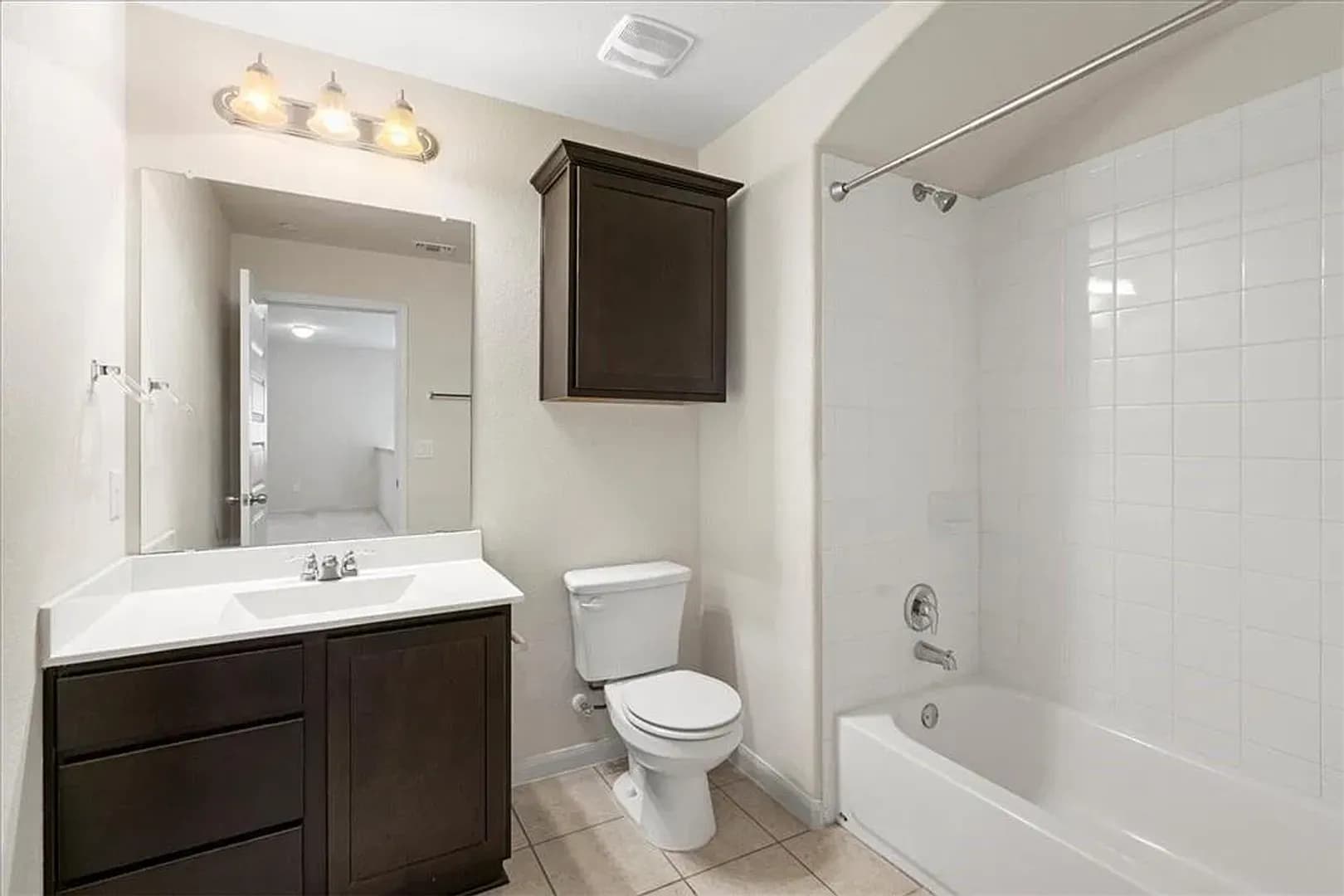 Round Rock House: 1620 Bryant Dr, Unit 3206