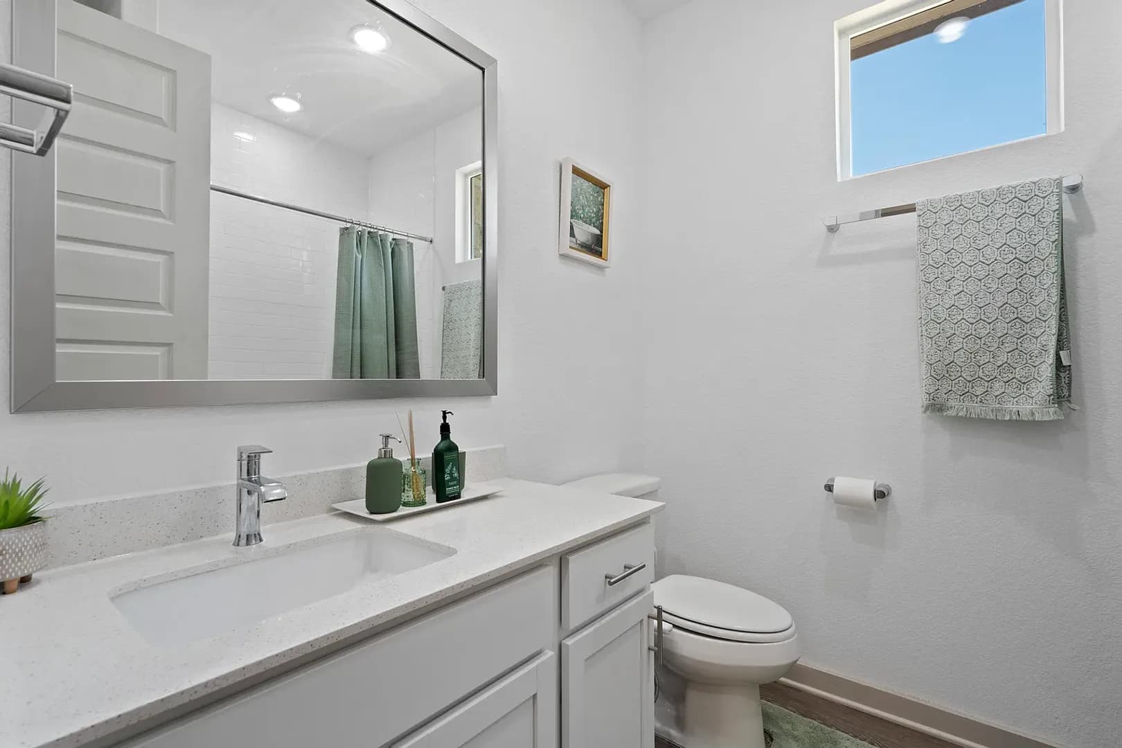 Georgetown House: 1853 Flying Horseshoe Bnd,