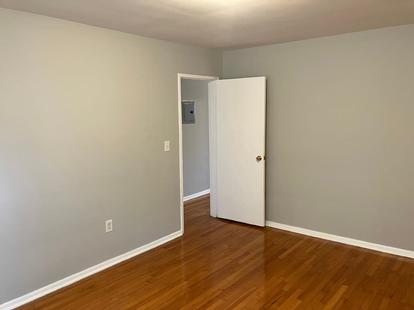 Irvington Apartment: 47-61 Bross Place