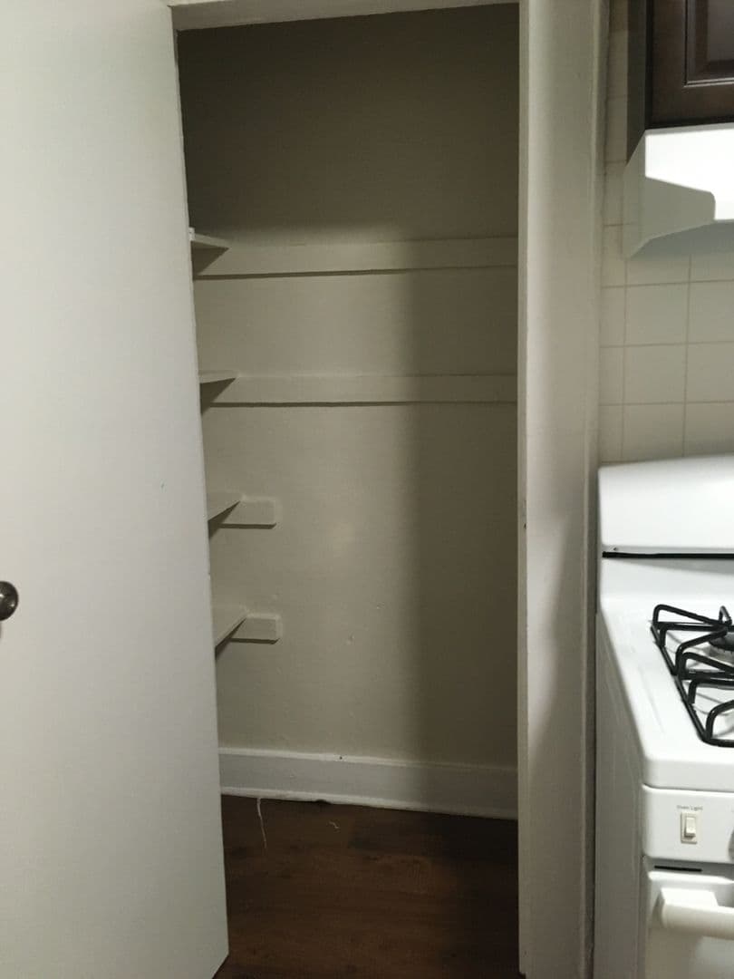 Paterson Apartment: 288 Rosa Parks Blvd