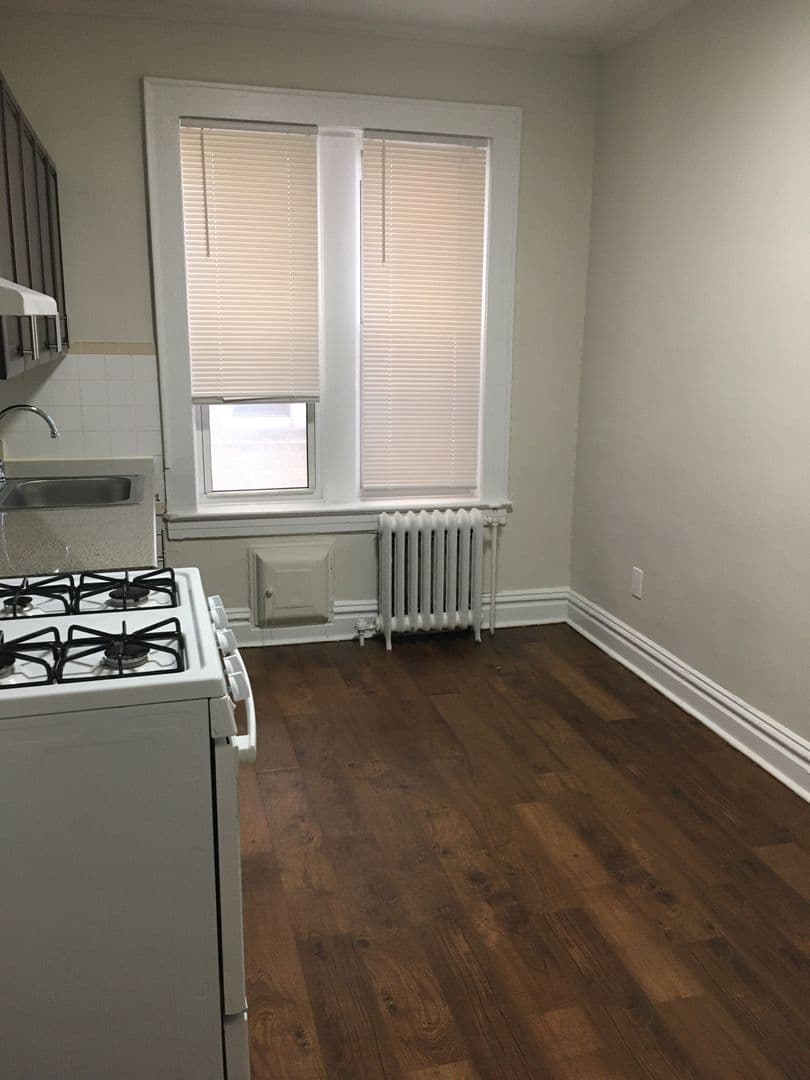Paterson Apartment: 288 Rosa Parks Blvd