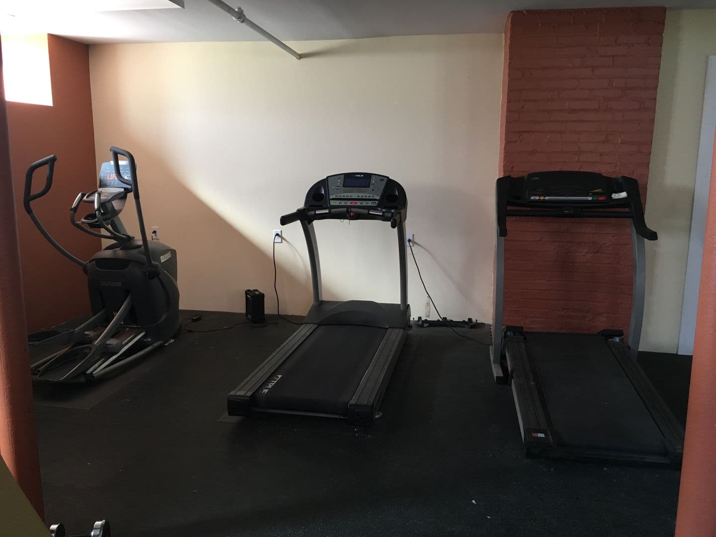 Paterson Apartment: 288 Rosa Parks Blvd