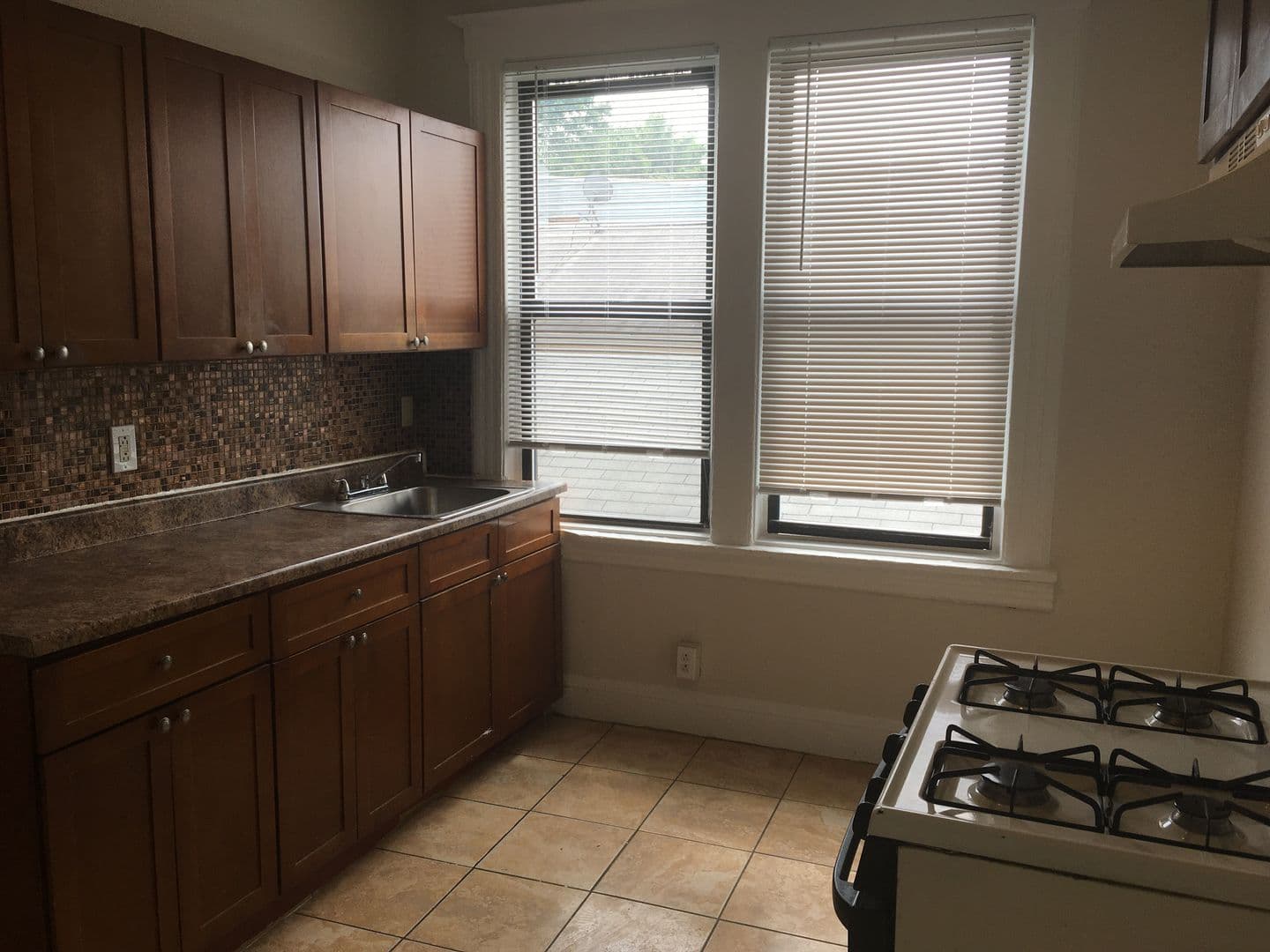 Passaic Apartment: 375 Madison Street