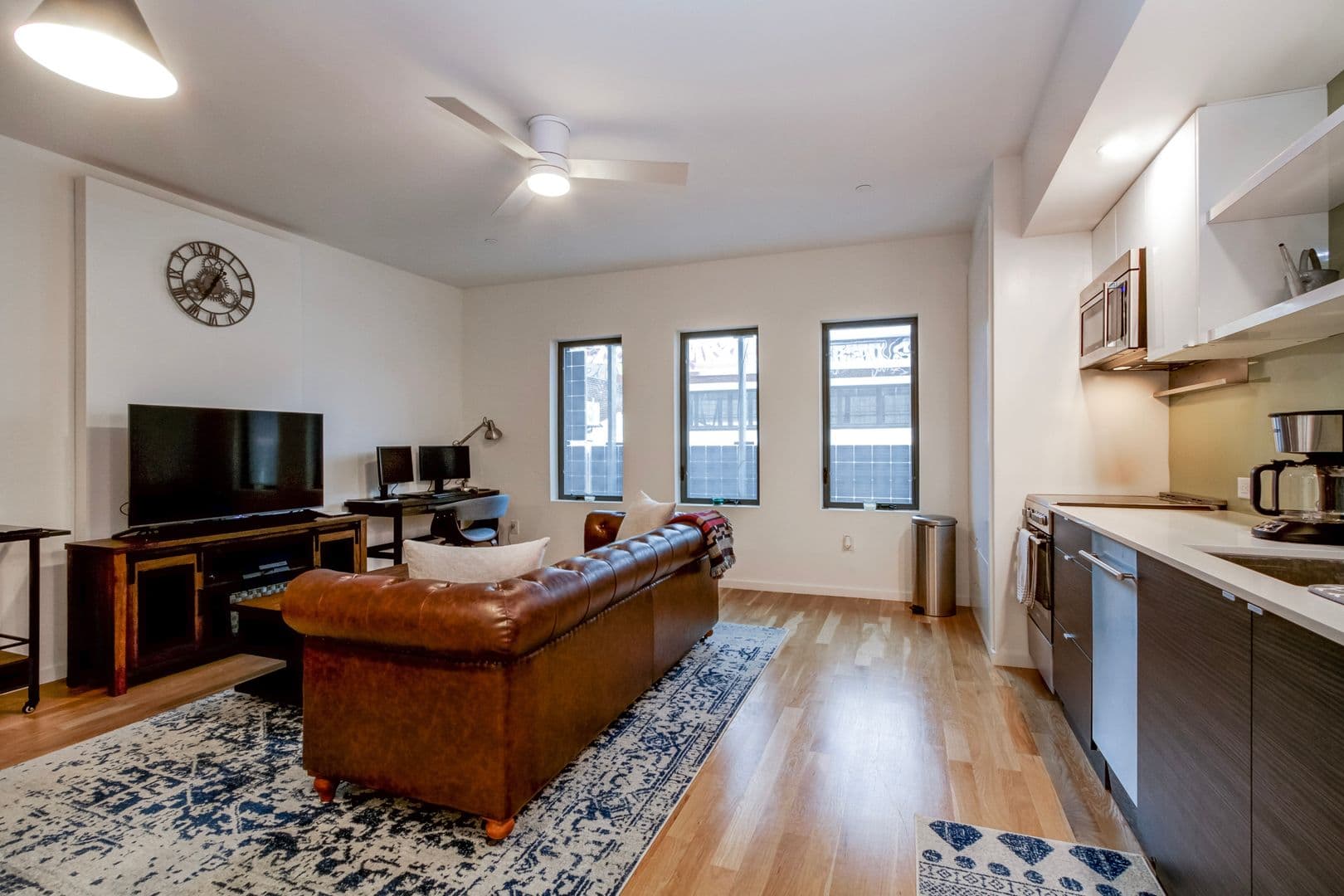 Philadelphia Apartment: 1942-48 N Front St