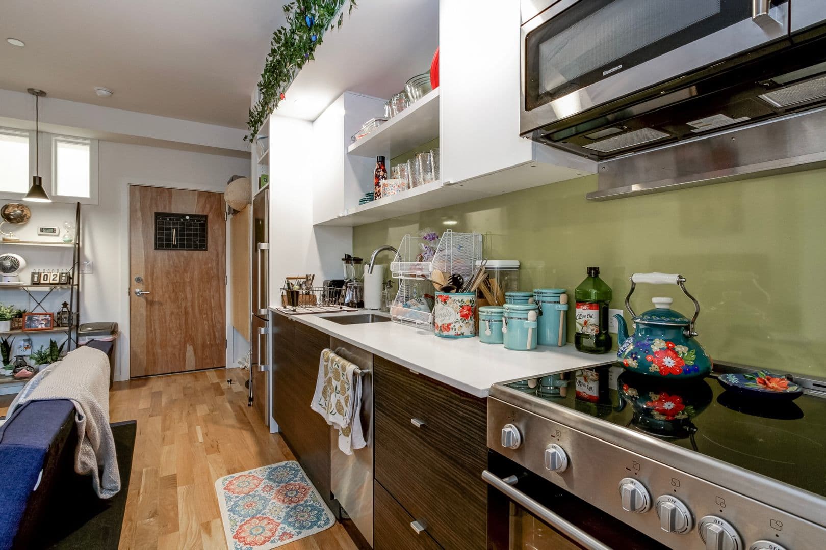 Philadelphia Apartment: 1942-48 N Front St