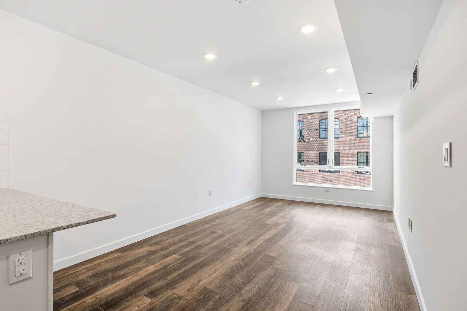 Philadelphia Apartment: 2001-05 Frankford