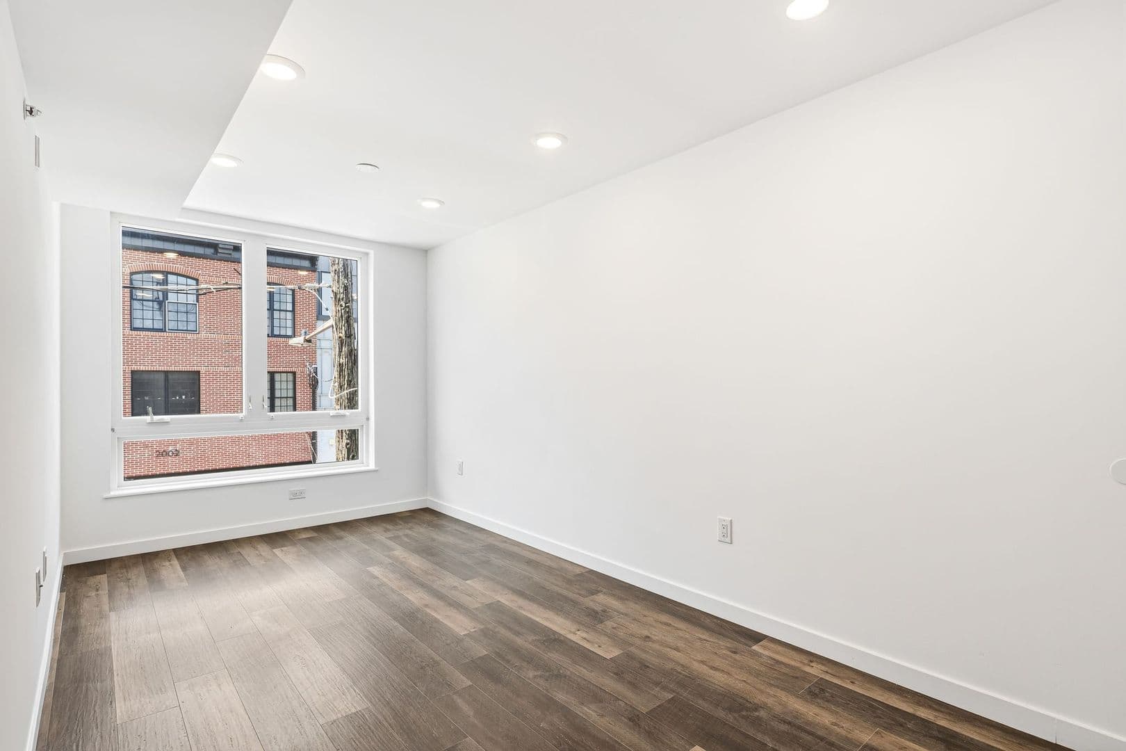 Philadelphia Apartment: 2001-05 Frankford