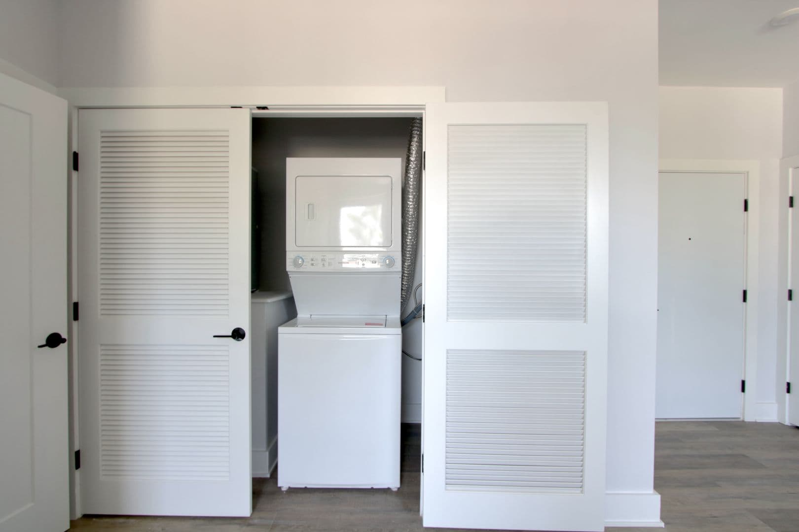 Philadelphia Apartment: 4914 Penn St.