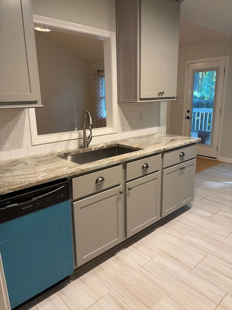 Powder Springs House: 634 Tidwell Road