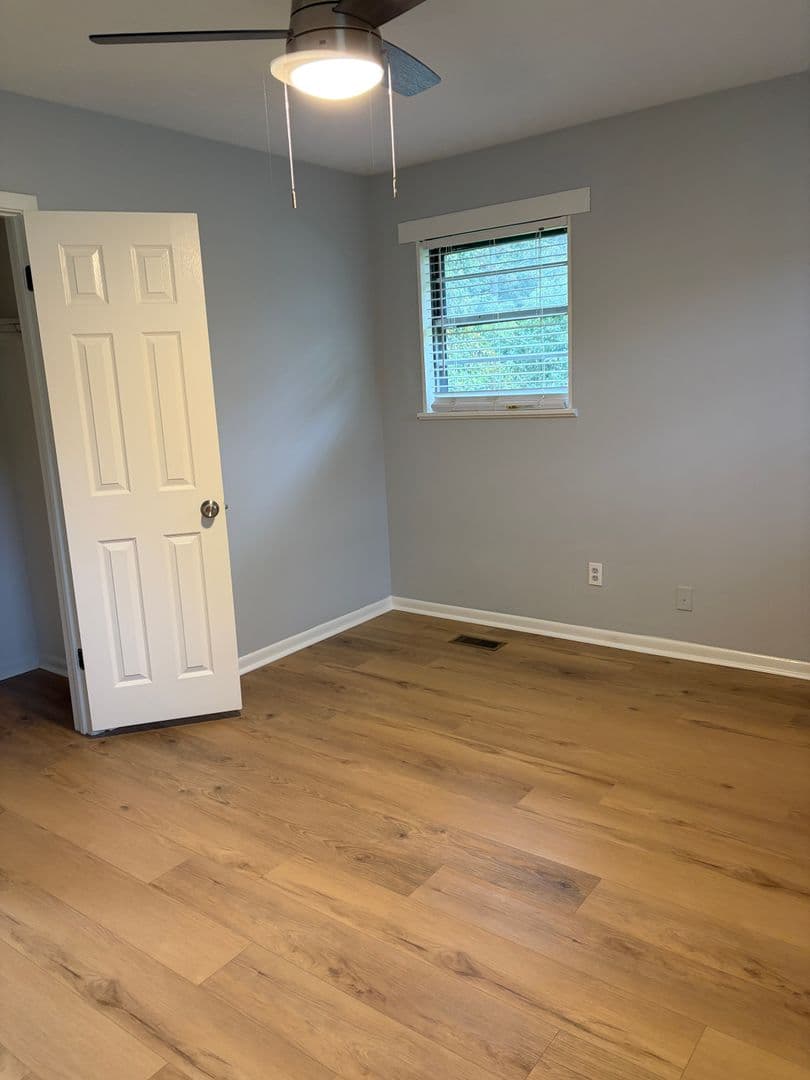 Douglasville House: 27 Fox Hall Dr Unit B