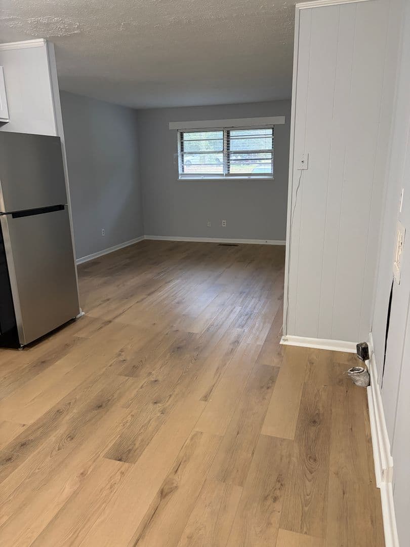 Douglasville House: 27 Fox Hall Dr Unit B
