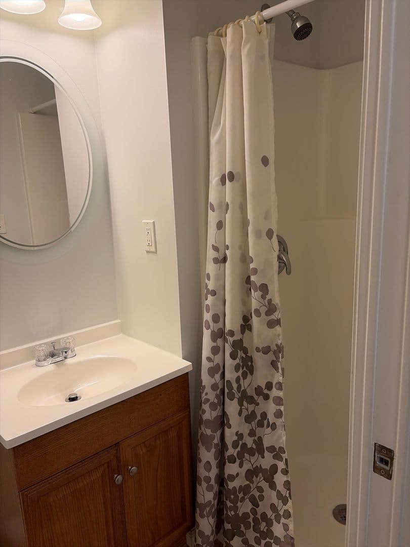 Powder Springs House: 634 Tidwell Road