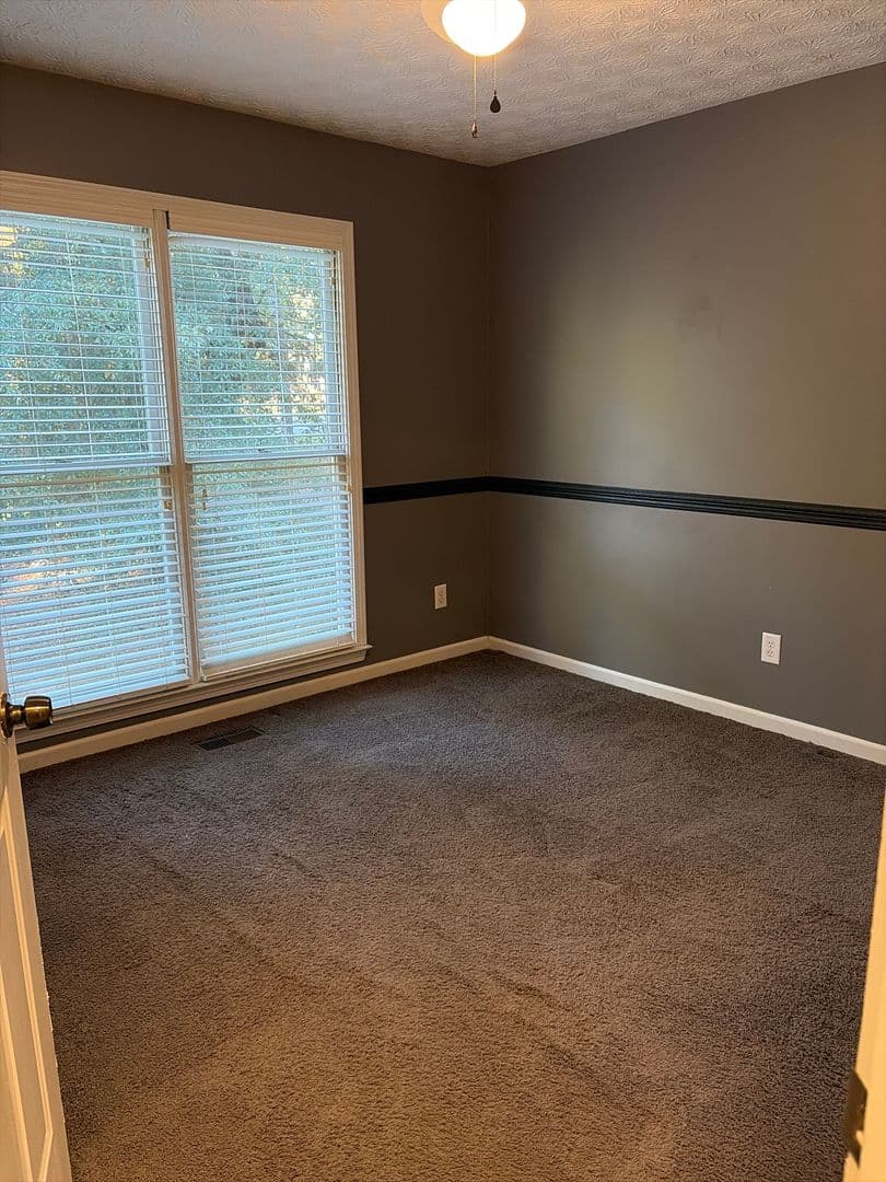 Powder Springs House: 634 Tidwell Road