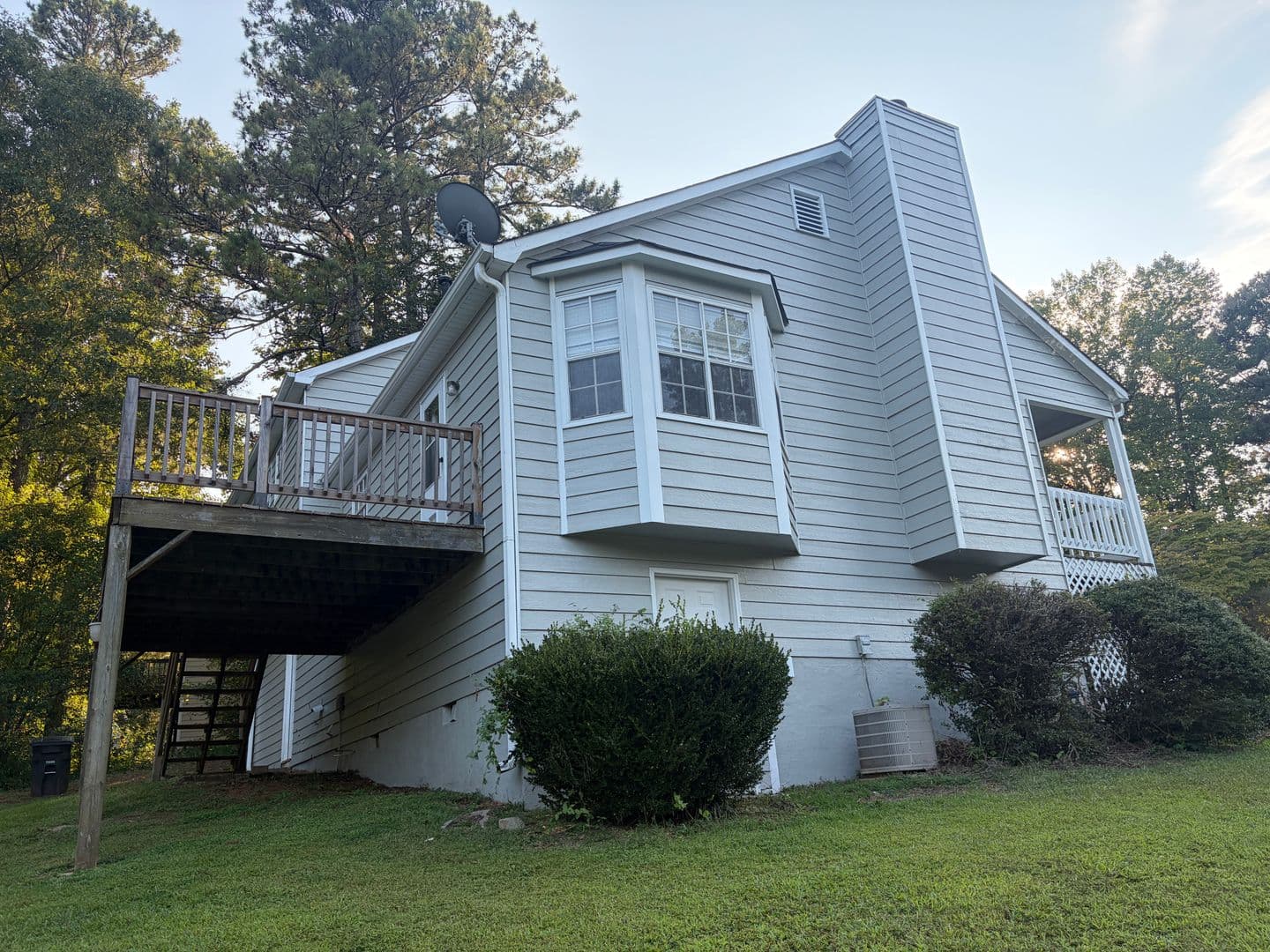 Douglasville House: 6235 Pembroke Way