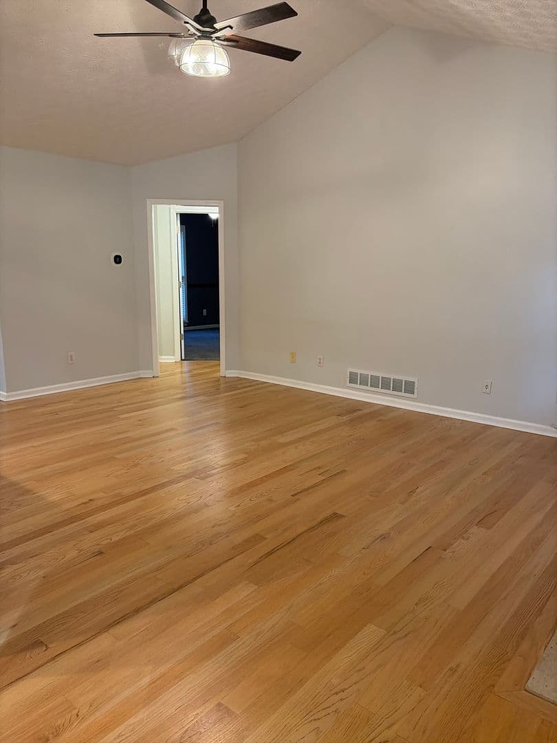 Powder Springs House: 634 Tidwell Road
