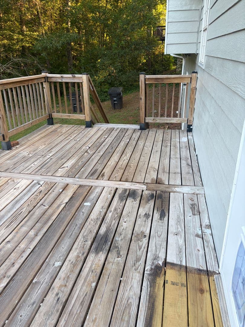 Douglasville House: 6235 Pembroke Way