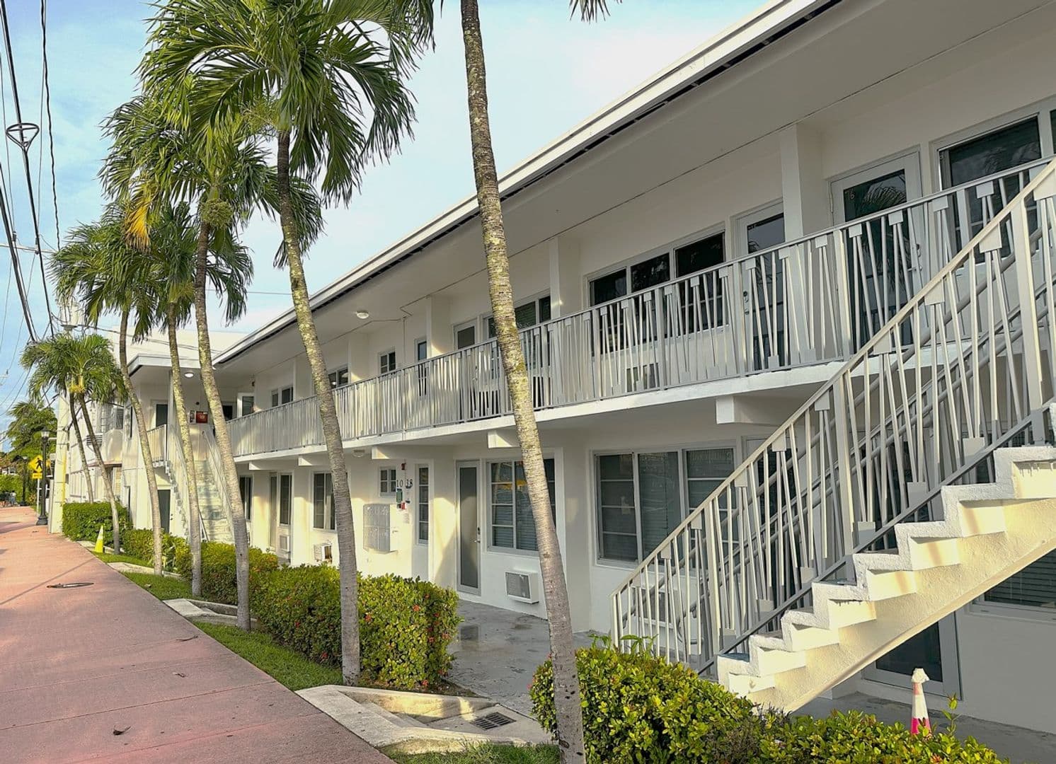 Miami Beach Apartment: 1038 11th Street