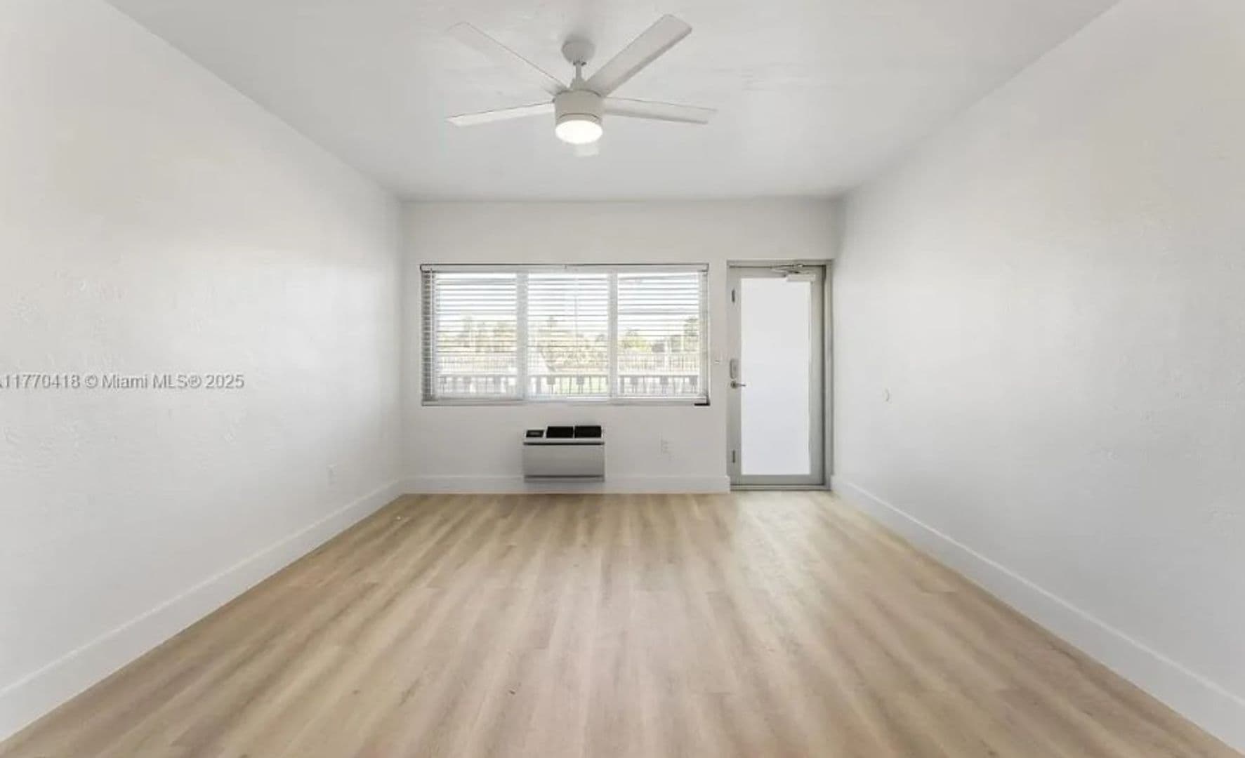 Miami Beach Apartment: 1038 11th Street