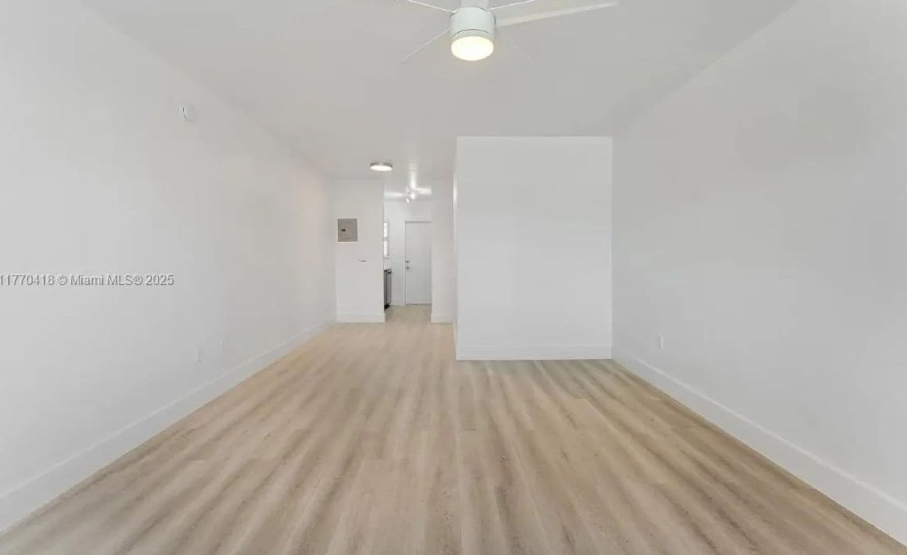 Miami Beach Apartment: 1038 11th Street