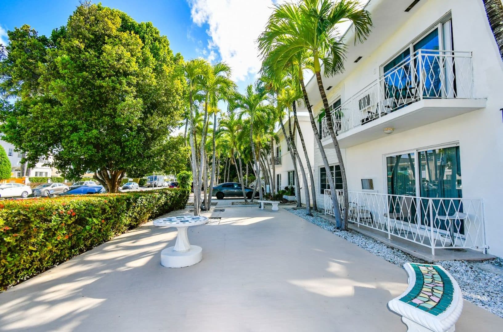 Miami Beach Apartment: 1044 Pennsylvania Ave
